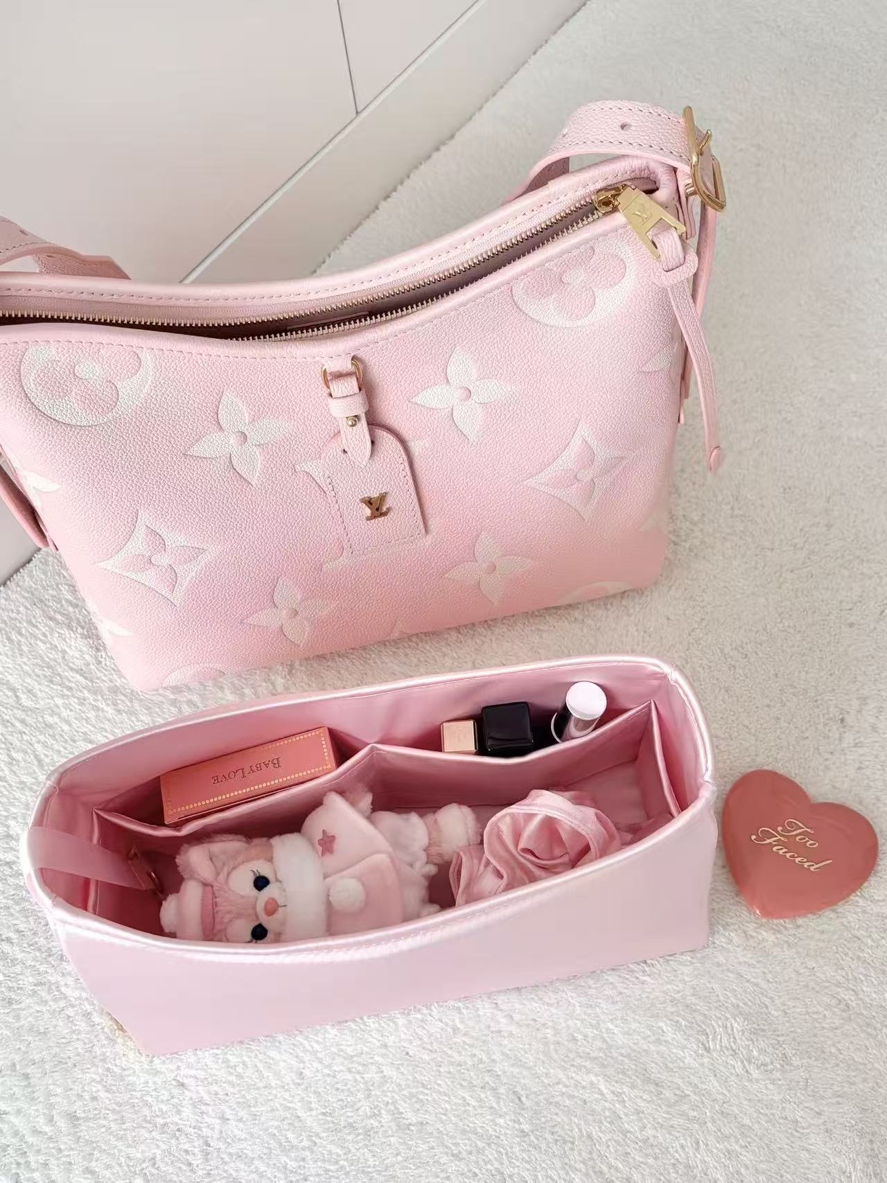 lookbook image shop_this_look_QAnFMz