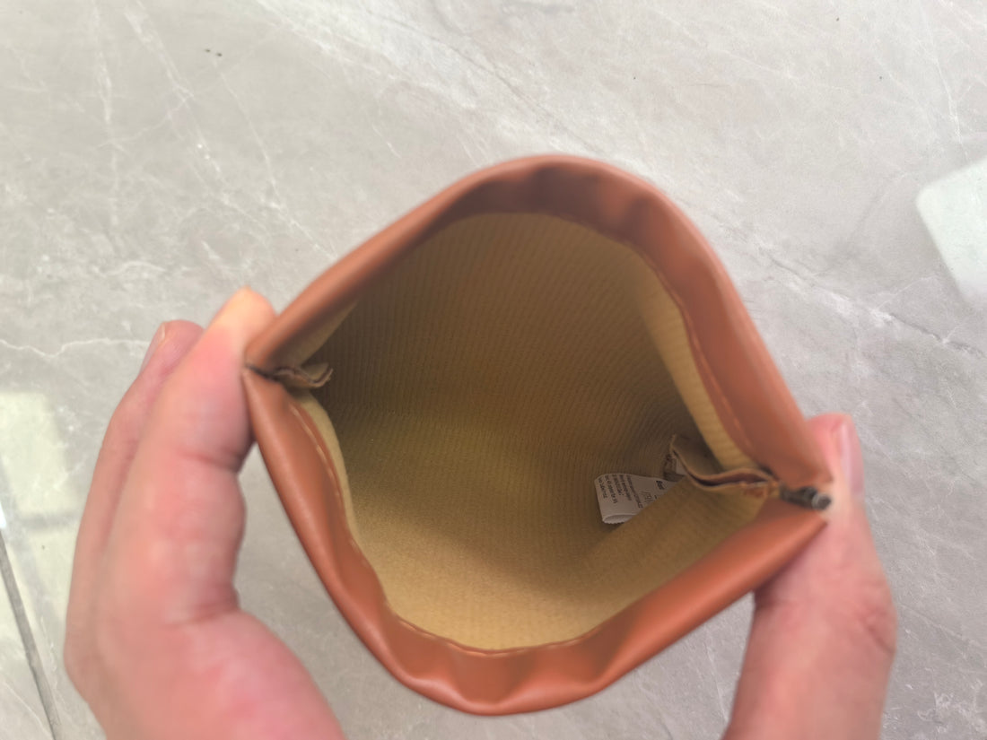 FJFANJI Pouches for holding make-up, keys and other personal items