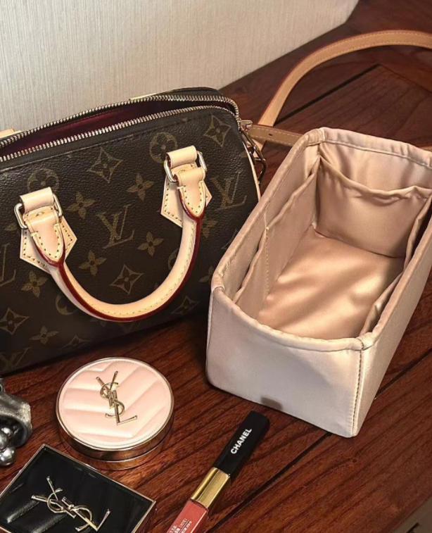 lookbook image shop_this_look_QAnFMz